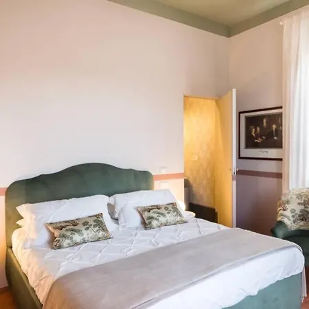 Casa Maria - Attico Di Lusso Vicino Alle Mura *